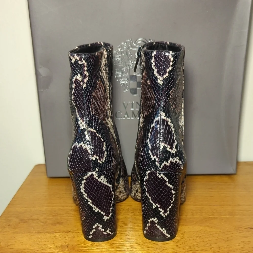 Vince Camuto Multicolor Snake Print Ankle Boots Box Included Women's Size 8.5